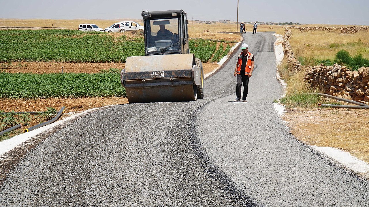 Haliliye kırsalında yol sorunu çözülüyor