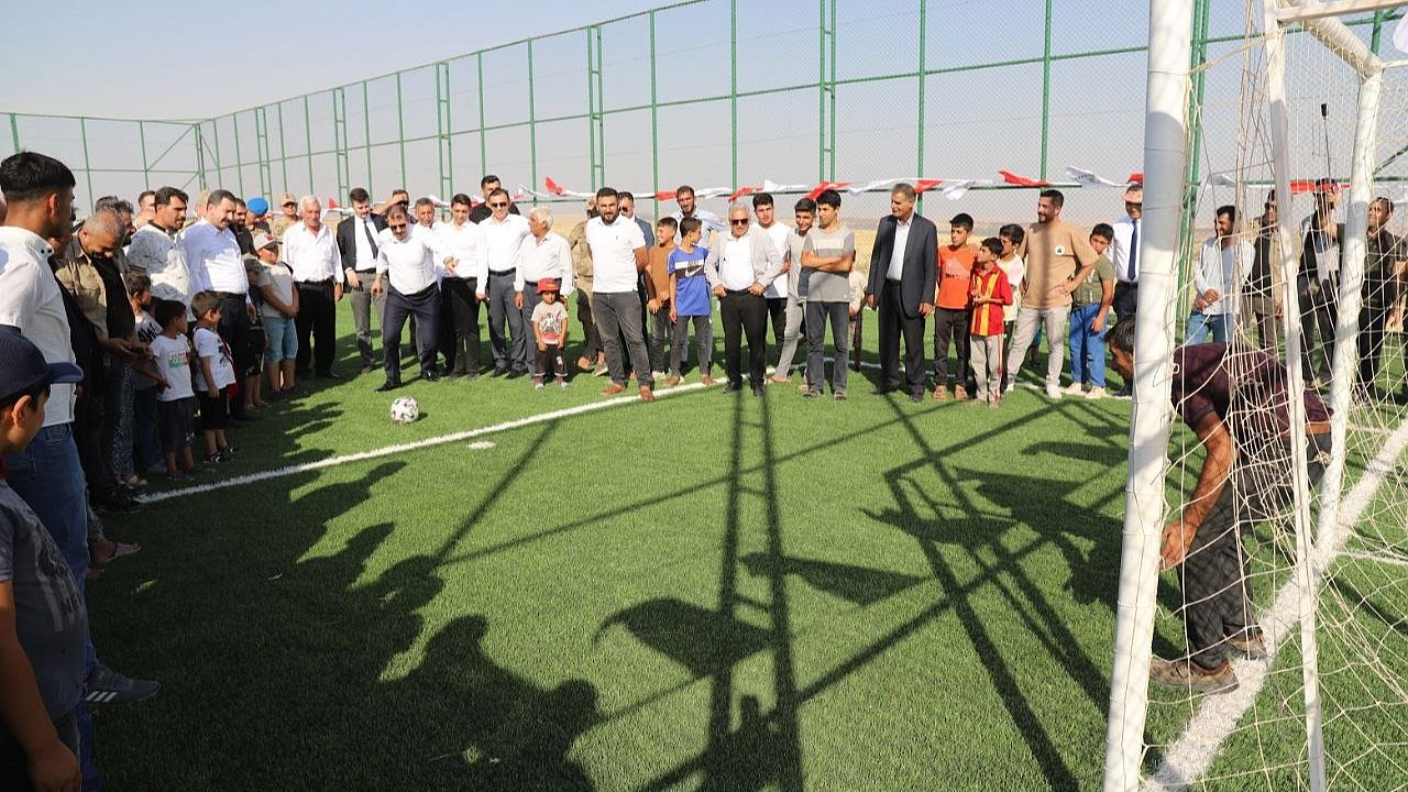 Karaköprü'de penaltılı açılış