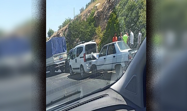 Urfa’da zincirleme trafik kazası