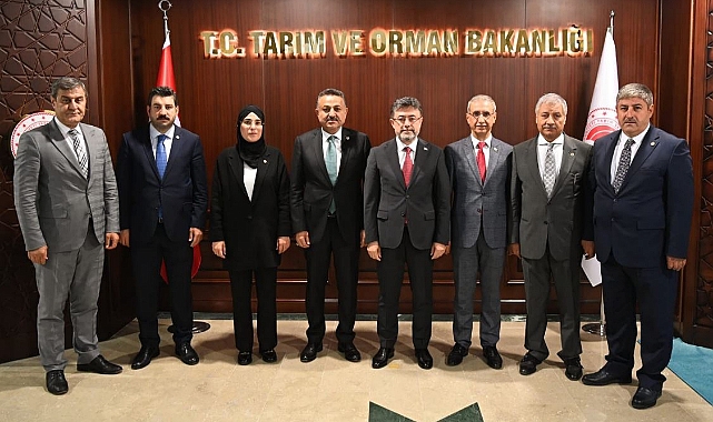 Urfa tarımının sorunlarını Bakan Yumaklı’ya ilettiler