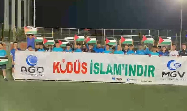 Genç futbolculardan İsrail mallarına boykot çağrısı