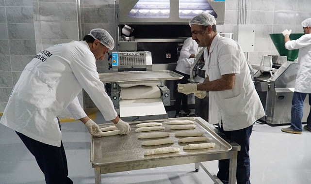 Haliliye Belediyesi Ekmek Üretim Tesisi kurdu