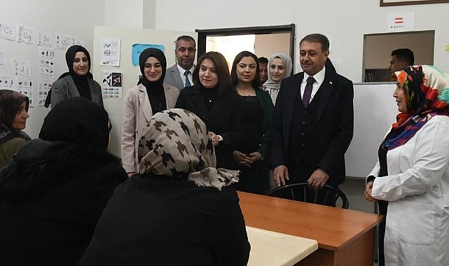 Vali Şıldak: Öğretmenimizin en büyük destekçisi olacağım