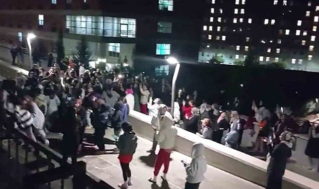 Harran Üniversitesi’nde ‘Asansör’ protestosu