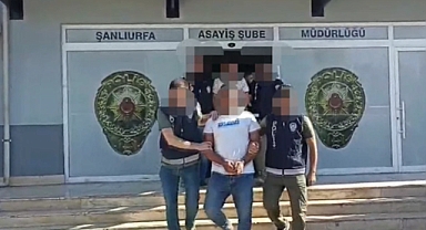 Kamu görevlisi kılığına giren dolandırıcılara büyük darbe: Akçakale'de 4 şüpheli suçüstü yakalandı!