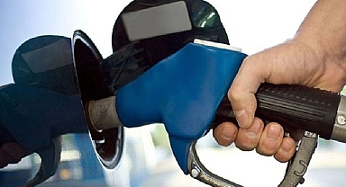 Petrol fiyatlarındaki düşüş, indirim getiriyor: 6 Ağustos’tan itibaren düşüyor!