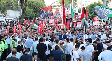 Şanlıurfa'dan Filistin'e destek: İsmail Haniye için binler meydanlarda!