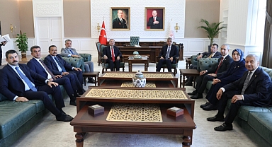 Şanlıurfa'nın sağlık çığlığı Bakan Memişoğlu'na iletildi