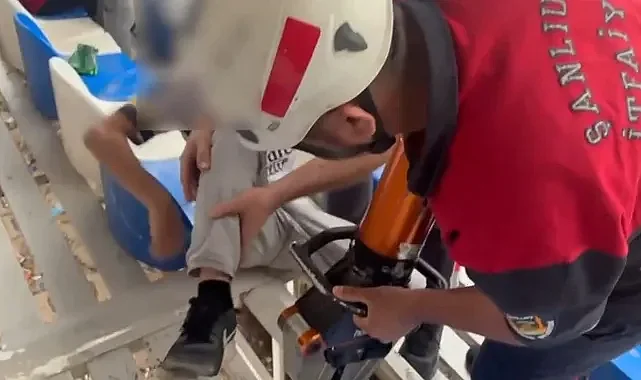 Şanlıurfa İtfaiyesi Küçük Kahramanı Kurtardı