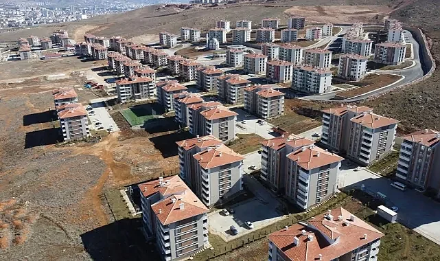 TOKİ Evlerindeki İşçilik Hataları Tepki Çekiyor!