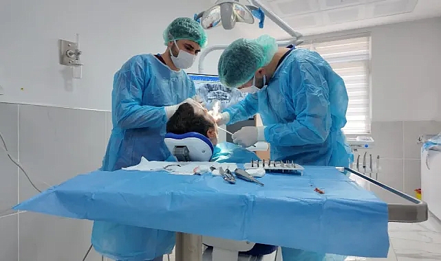 'Implantta Konforlu Bir Devrim' Devteşti'ne taşındı