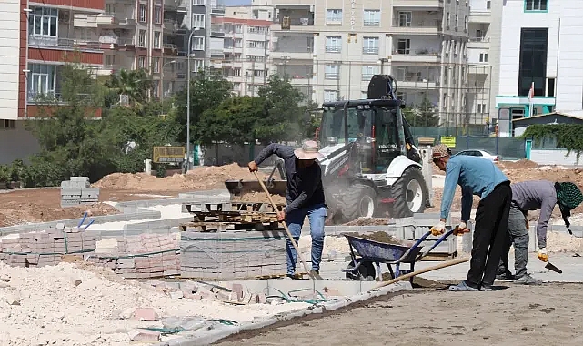 KARAKÖPRÜ YENİ PARKLARLA YEŞİLLENİYOR