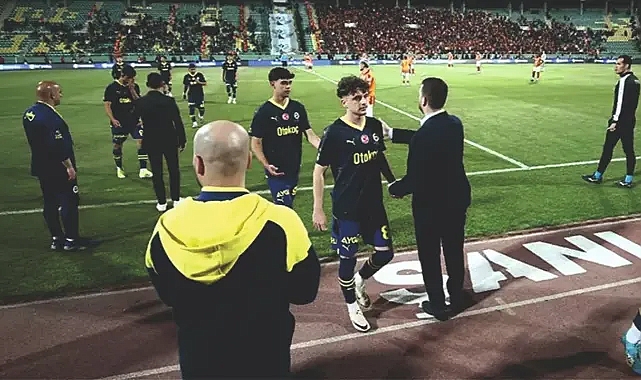 Karaköprü, Fenerbahçe'den forvet transfer etti