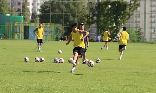 Lider Şanlıurfaspor, İnegölspor maçı hazırlıklarına başladı