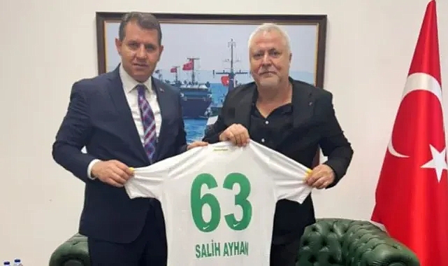Şanlıurfaspor’dan eski vali Ayhan’a vefa ziyareti