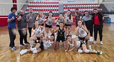 Viranşehir Kadın Voleybol takımının bileği bükülmüyor