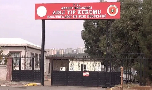 Emniyetin önünde silahla canına kıydı