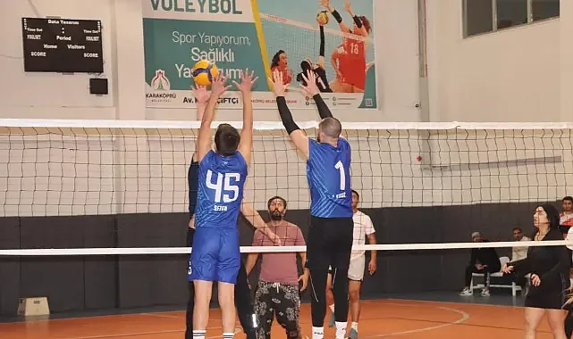 Karaköprü'de Öğretmenler Voleybol sahasında buluşuyor