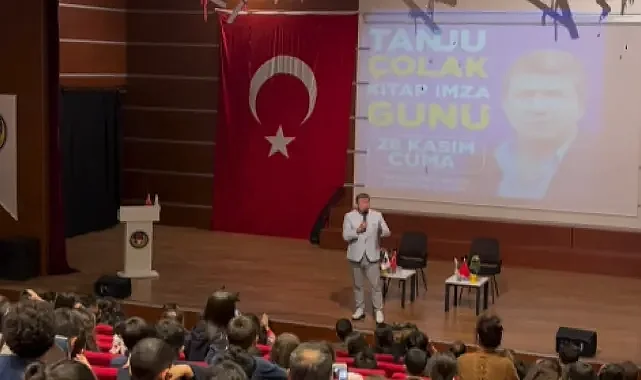 Tanju Çolak Şanlıurfa'da öğrencilerle buluştu