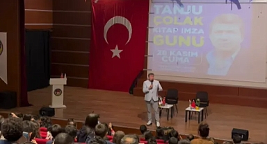 Tanju Çolak Şanlıurfa'da öğrencilerle buluştu