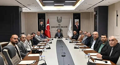 Vali Şıldak ve gazete sahipleri bir araya geldi