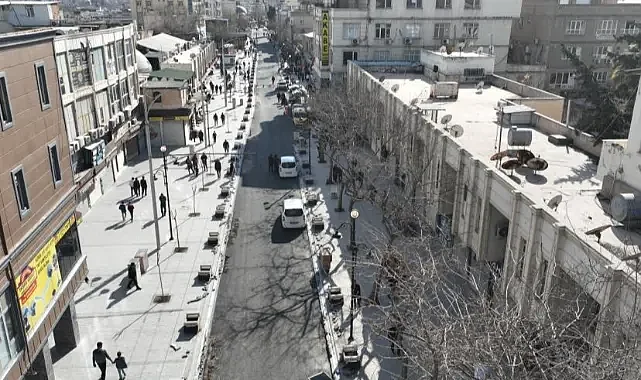 Divanyolu’nun asfaltlanmasında ilk etap tamam