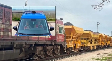 Jandarma, ‘demir yolu’ hakkında vatandaşı bilgilendi