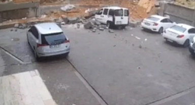 Karaköprü'de istinat duvarı böyle çöktü