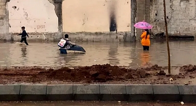 Şanlıurfa'da yağış rekoru: 3 aylık yağış bir günde yağdı