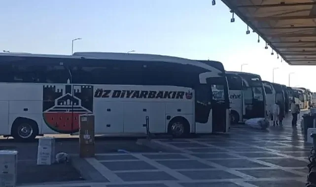 Şanlıurfa Otogarında bayram yoğunluğu
