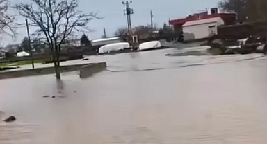 Şanlıurfa sele teslim oldu