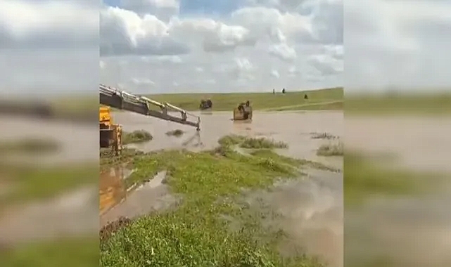 Ceylanpınar’da suda mahsur kalan 4 kişi kurtarıldı