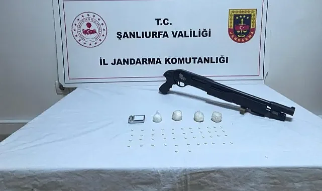 Jandarma'dan uyuşturucu operasyon: 2 şüpheli aranıyor