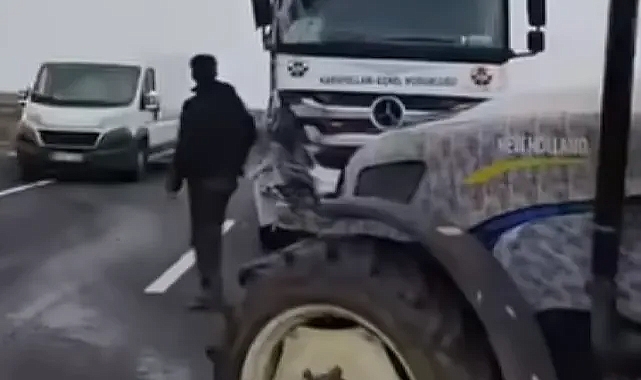 Şanlıurfa’da tır ile traktör çarpıştı