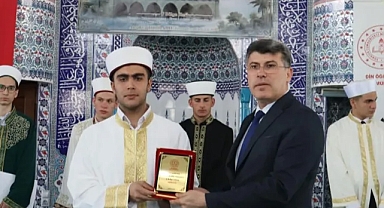 Şanlıurfa'nın genç hatiplerinden büyük başarı