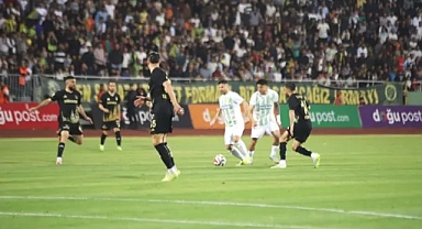 Bir gol yedik, bin 'of' çektik