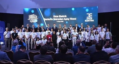 DicleFest Heyecanı Topçu Meydanı’nda başladı