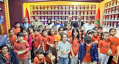 Miniklerden Şehit Aileleri Derneğine Ziyaret