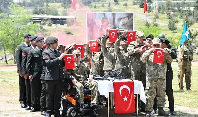 Urfa’da ‘Özel Gençler’ için temsili askerlik düzenlendi
