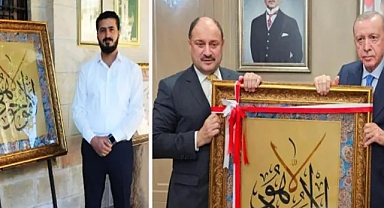 Yaptığı eser Cumhurbaşkanı Erdoğan’a hediye edildi