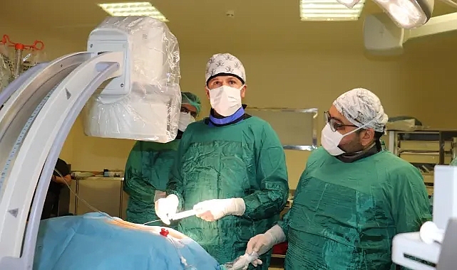 Böbrek taşı cerrahisinde HRÜ Hastanesi, önemli başarılara imza atıyor