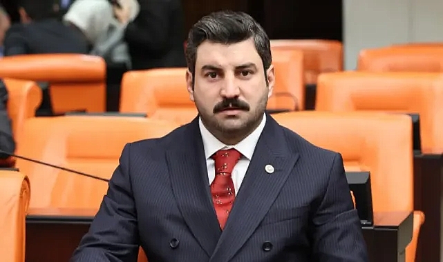 Eyyüpoğlu: Urfa–Suruç ölüm yolunun bir an önce tamamlanmasını istiyoruz