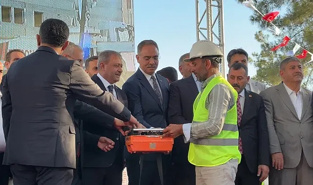 Gülpınar’dan Erdoğan vurgusu: ‘O olduğu sürece yanındayız’ (VİDEO)