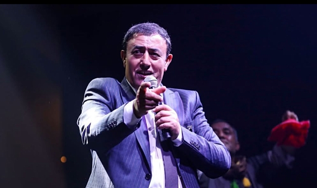 Mahmut Tuncer, Antep türküsünün tozunu sildi
