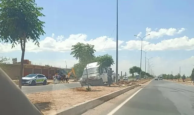 Şanlıurfa'da hatalı sollama kazayı beraberinde getirdi