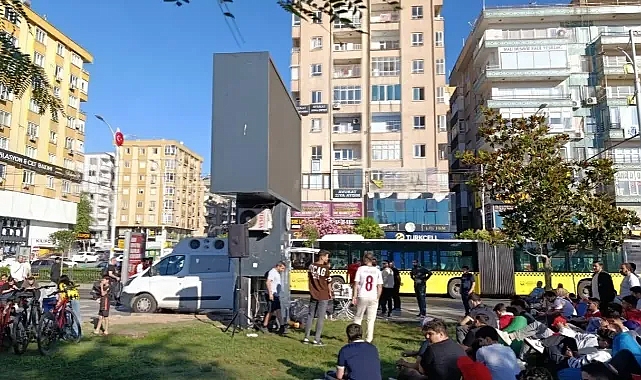 Şanlıurfa’da Milli Maç heyecanı meydanlara taştı
