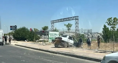 Şanlıurfa'da otomobil şarampole yuvarlandı