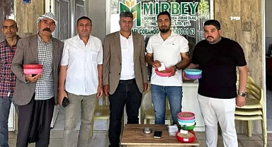 Viranşehir'de sezonun ilk buğdayı satıldı