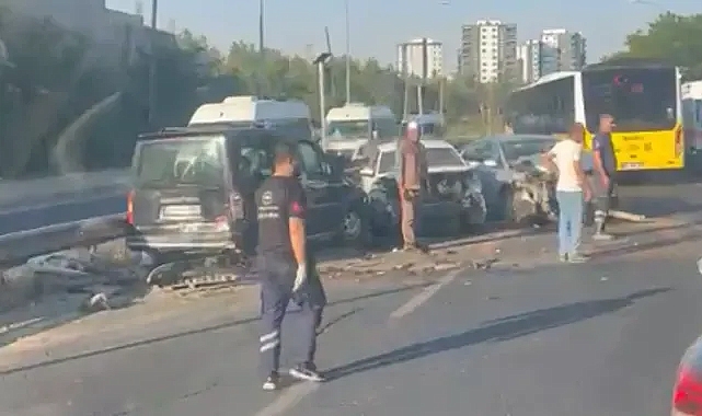 Eyyübiye'de zincirleme trafik kazası