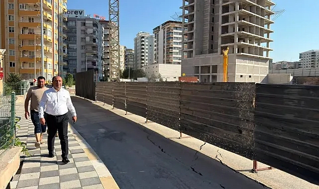 GAP Bulvarı'nda çökme: Çiftçi, bölgeyi yerinde inceledi